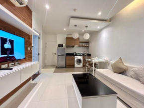 1 BR - The Lago Nai Harn